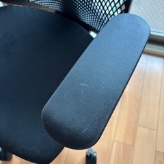 イトーキ サリダ YL9 ブラック オフィスチェアの画像