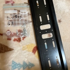 壁掛けTVの画像