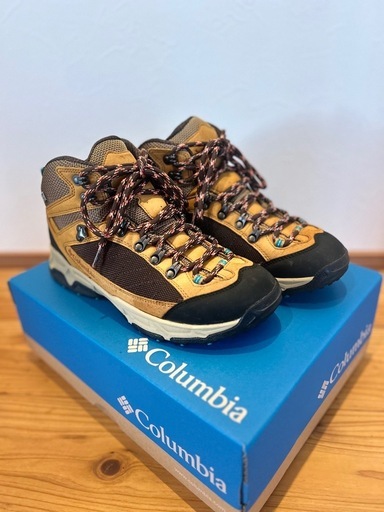 美品！登山靴(Columbia)