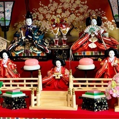 雛人形　ガラスケース入りの画像