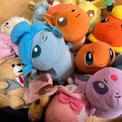 🔴⭐️無料　ぬいぐるみたくさん　ポケモンなどの画像