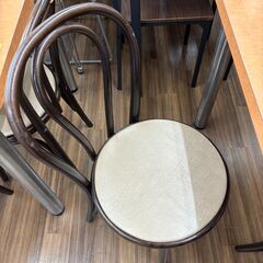 【ジモティー割あり】【ジャングルジャングル守口店】ダイニングセットの画像