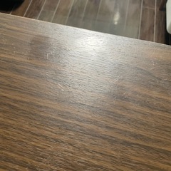 折りたたみテーブルの画像