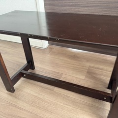 木製の棚の画像