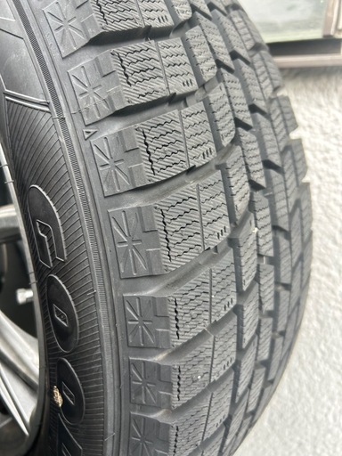 17インチ　225/60R17アルミホイルスタッドレスタイヤ　4本セット　