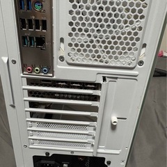 高性能　ゲーミングPC RTX4070 ryzen5 9600 の画像