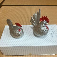 金属製置物　夫婦鶏 　箱入りの画像