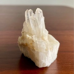 天然水晶　六角柱集合体の画像