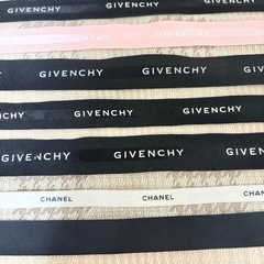 GIVENCHY  CHANEL リボンの画像