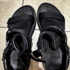 TEVA サンダルの画像