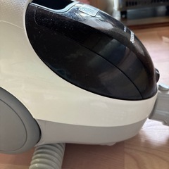パナソニック掃除機の画像