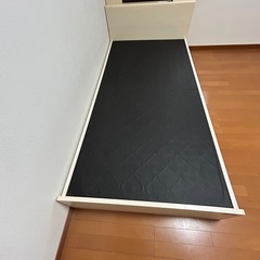 シングルベットフレームとマットのご紹介の画像