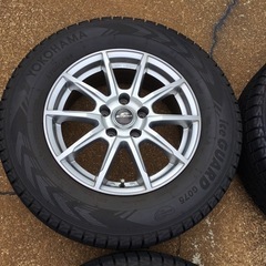 215/70R16 アルミホイール付スタッドレスタイヤ4本セットの画像