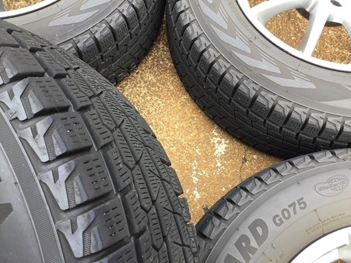215/70R16 アルミホイール付スタッドレスタイヤ4本セット