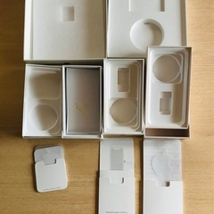 iPhoneケース　色々5点の画像