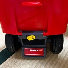 トミカ乗り物の画像