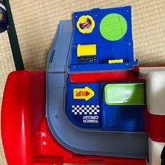 トミカ乗り物の画像