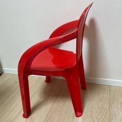 こども用の椅子の画像