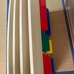 子供用　おもちゃ棚　おもちゃ収納　絵本棚の画像