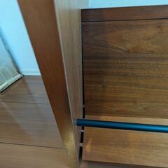 ガラス板ローテーブルの画像