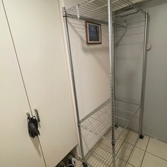 ハンガースチールラックの画像