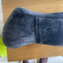 旅行用　ネックピロー　カバー洗濯可能　neckpillowの画像