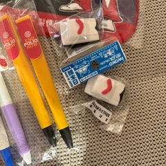 ハンドタオルと文具まとめての画像