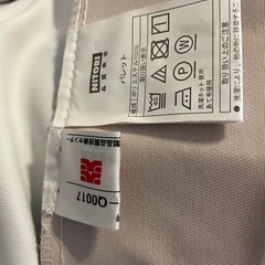 カーテンの画像