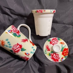 10月下旬削除/未使用/KALDI 茶こし付マグカップの画像