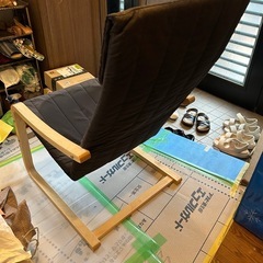 IKEA またはニトリで購入した椅子の画像
