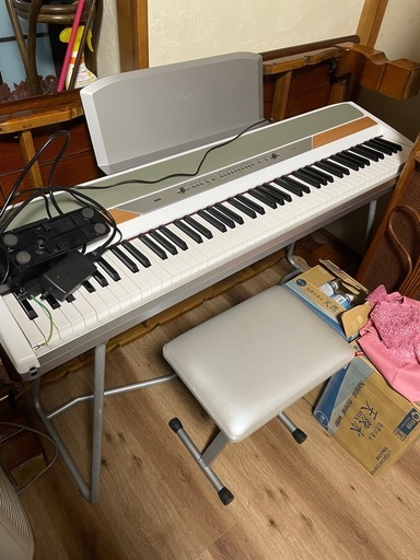 KORG電子ピアノ(チェア付)