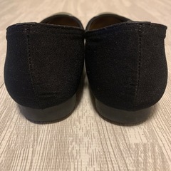 パンプス　
フラットシューズの画像