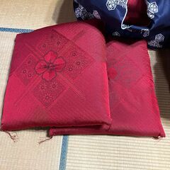 全く未使用＋ほぼ未使用の肉厚座布団計11枚を全てお持ちになっていただける方の画像
