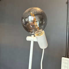 IKEAスタンドライトの画像