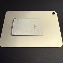 iPad mini 第六世代　スターライト　64ギガの画像