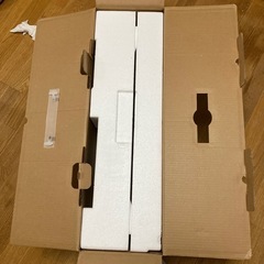 空き箱　ダンボールの画像