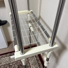 伸縮性 ランドリーラックの画像