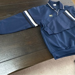 受け渡し予定者決定！asics ネイビー 上下セット Mサイズの画像