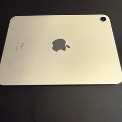 iPad mini 第六世代　スターライト　64ギガの画像