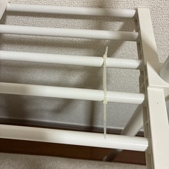 突っ張りラック　ホワイトの画像