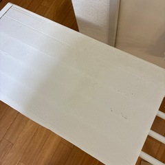突っ張りラック　ホワイトの画像