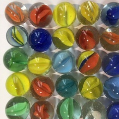 ビー玉② 合計66個セット(63個 + 小サイズ3個)の画像