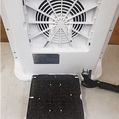 【人感センサー付き消臭セラミックファンヒーター】TS-P1222(W) 1200/650W切替 TEKNOS 電気ストーブ 暖房機器 テクノス 札幌 北20条店の画像