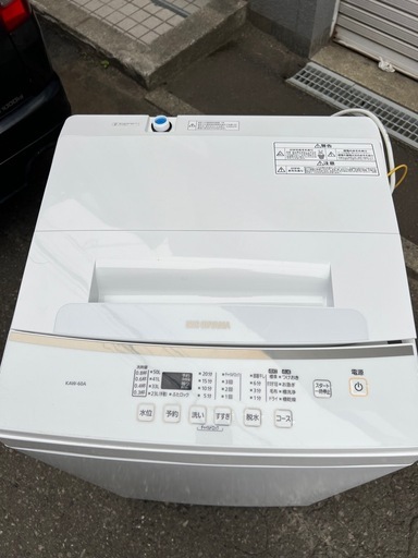 アイリスオーヤマの全自動洗濯機 KAW-60A  2021年製