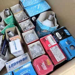電球 蛍光灯 まとめうり売りの画像