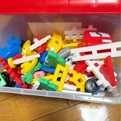 知育玩具 多色ブロックセットの画像