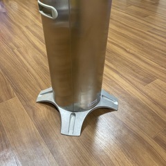 業務用灰皿（新品）の画像