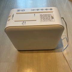 アイリスオーヤマ シュレッダーの画像
