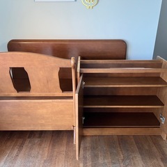 オフィス家具　テーブル　椅子の画像