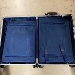 W2510-122 ハードスーツケース  カギ付属してないです  キズ 汚れありの画像